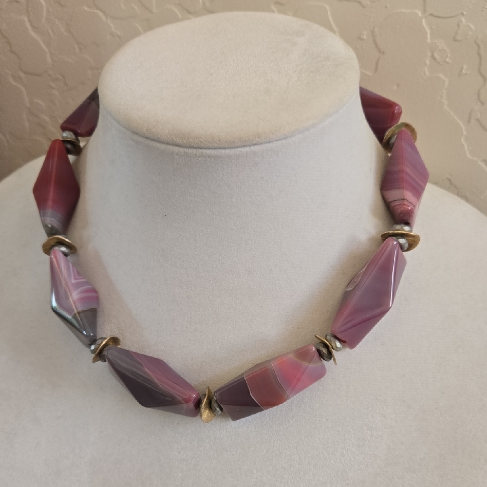 Stunning Pink Agate Necklace